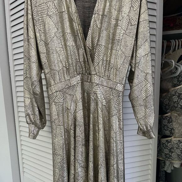 ba&sh Gold metalic. Size M (Santana model) - Picture 3 of 8